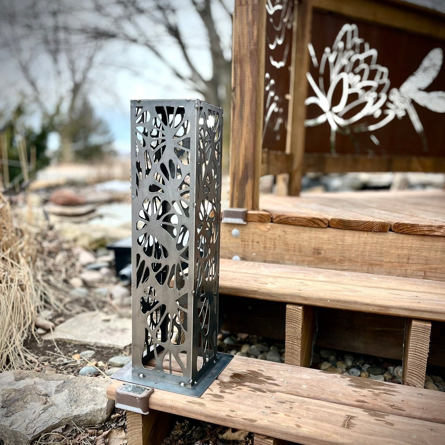 Floral Burst Steel Luminary Pillar | 24 in. - flower pillar - landscape lighting - Northern Forge, LLC