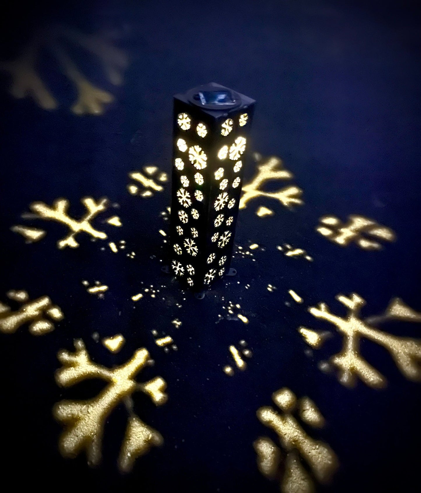 Snowflake Steel Solar Luminary Pillar | Multiple Sizes - christmas - christmas solar light - Northern Forge, LLC