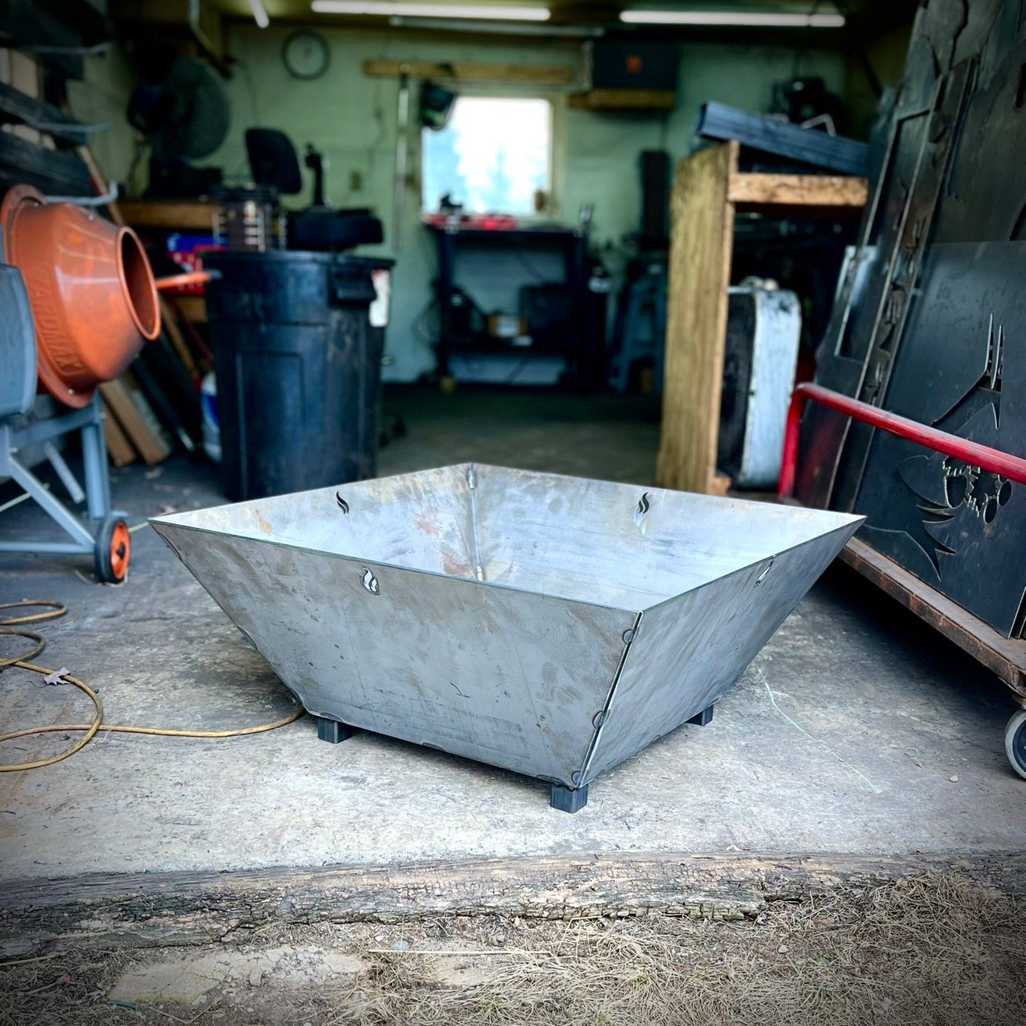 The Fortress - Industrial Steel Outdoor Fire Pit - Multiple Sizes - fire pit - firepit - Northern Forge, LLC