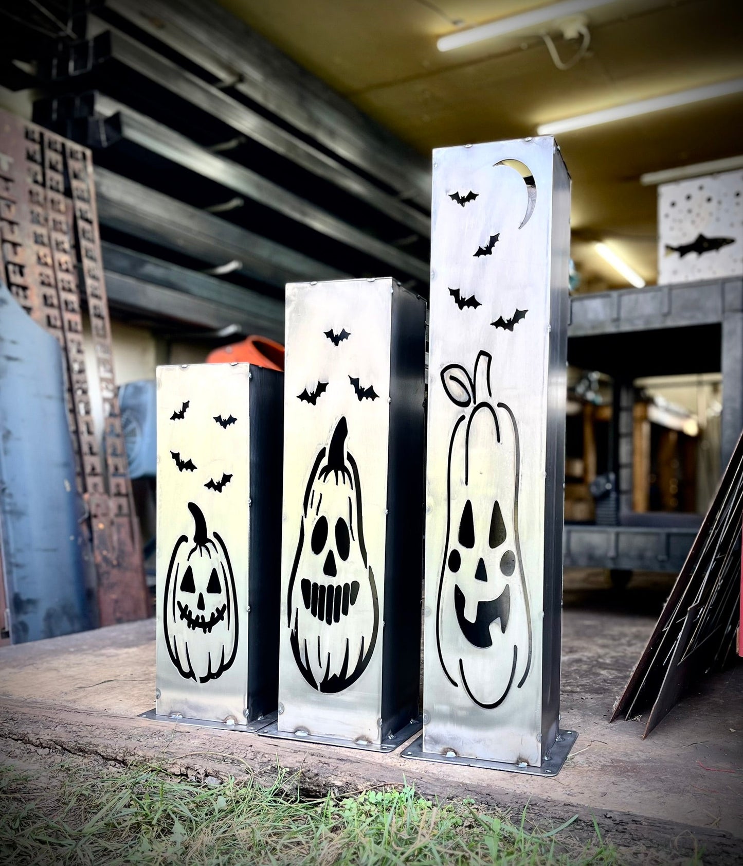 XL Jack - O - Lantern Solar Pillars - Steel - dead tree solar light - halloween - Northern Forge, LLC