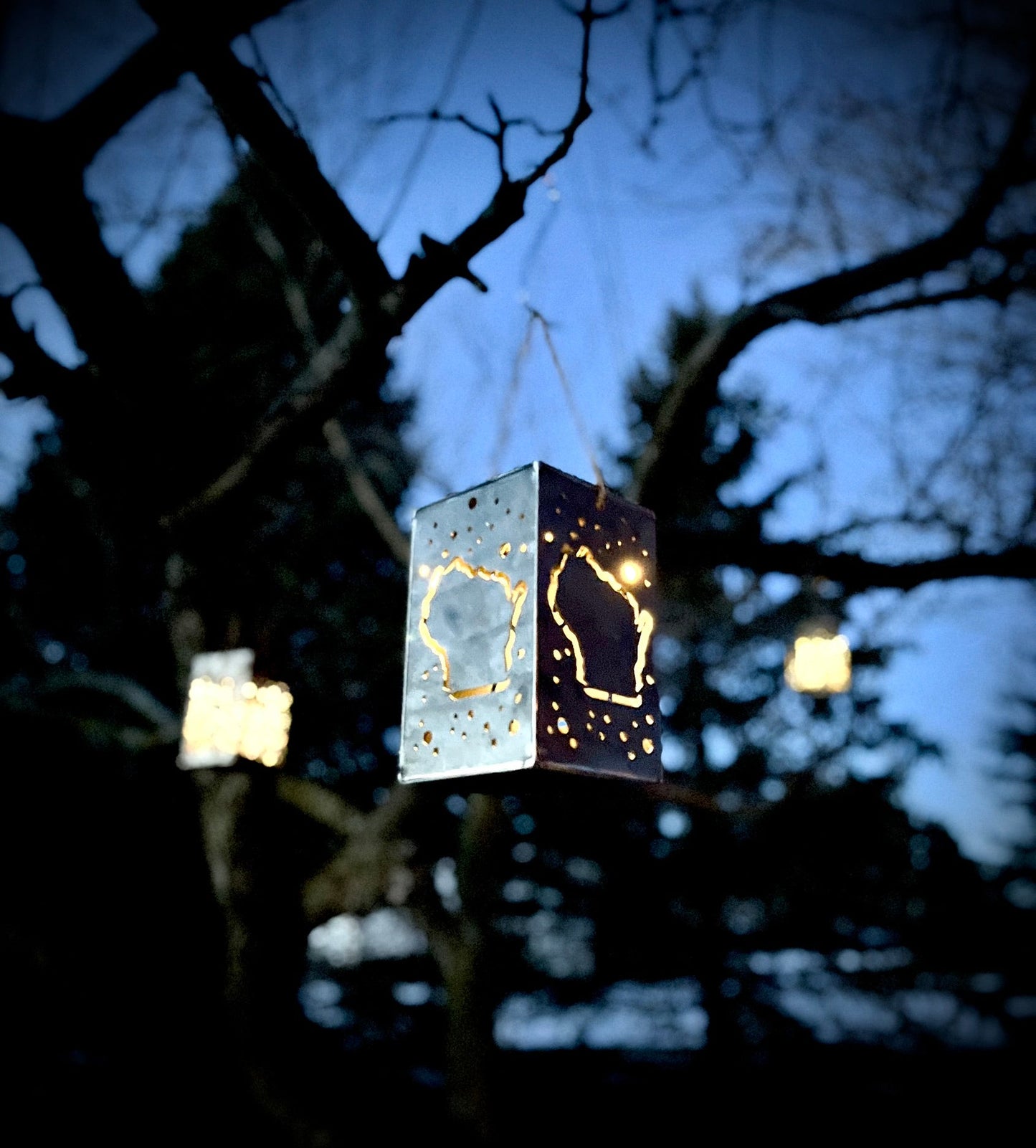 Hanging WI Stars Steel Solar Cube | 6.5 in. - accent lights - hanging solar light - Northern Forge, LLC