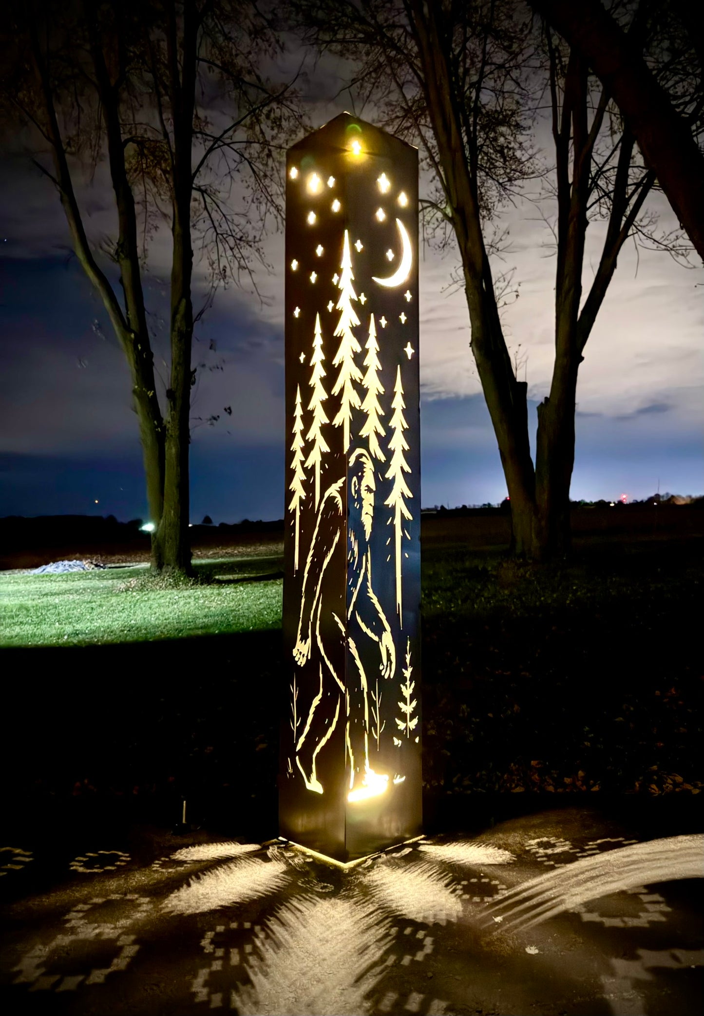 Sasquatch Corner Solar Pillar - Steel