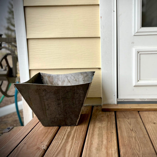 Corten Steel Tapered Wavy Top Planter - Multiple Sizes - corten planter - corten pond - Northern Forge, LLC