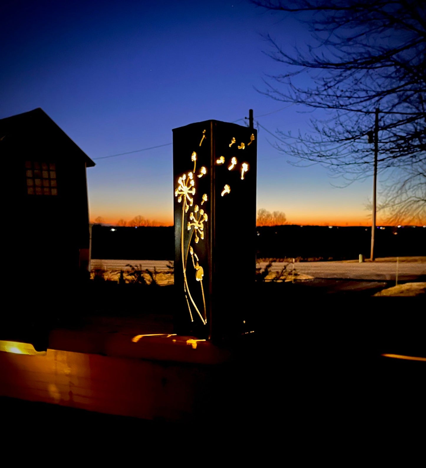 Dandelion Solar Tube Light - Steel - flower light - landscape lighting - Northern Forge, LLC