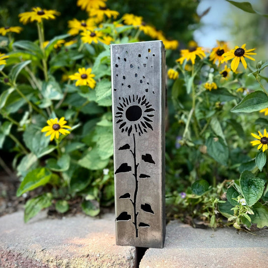 DEFECT - Sunflower Pillar Luminary w/ Solar Cap | 12-inch - defect - Northern Forge, LLC