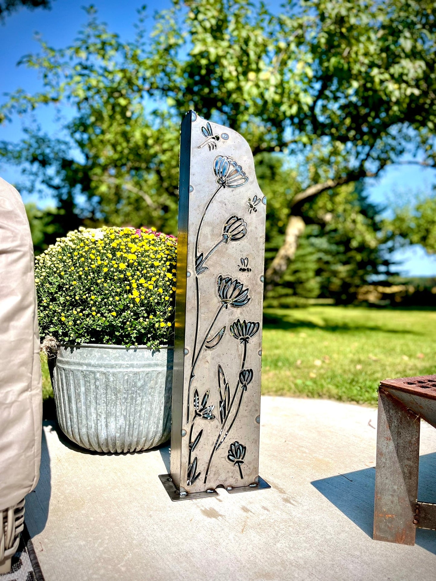 Garden Flowers and Bees Steel Luminary Pillar | 36 in. - flower pillar - garden light - Northern Forge, LLC