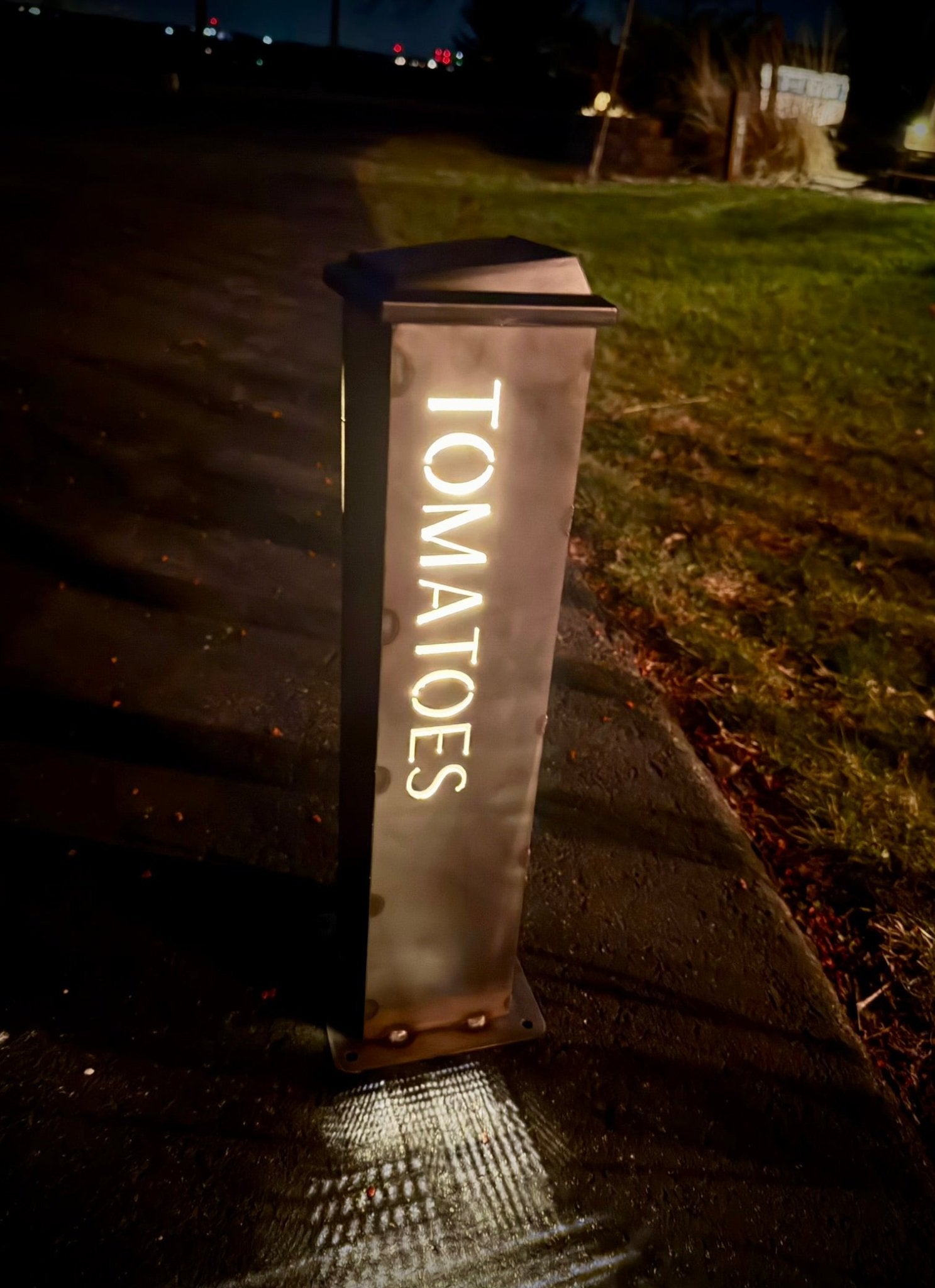 Garden Glow Solar Pillar Light - Steel - Garden Labels - garden labels - garden solar light - Northern Forge, LLC