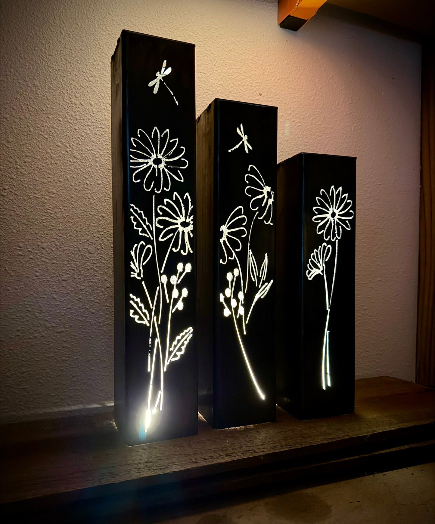 Glowing Daisies Indoor Luminary | Multiple Sizes - daisy decor - daisy lights - Northern Forge, LLC