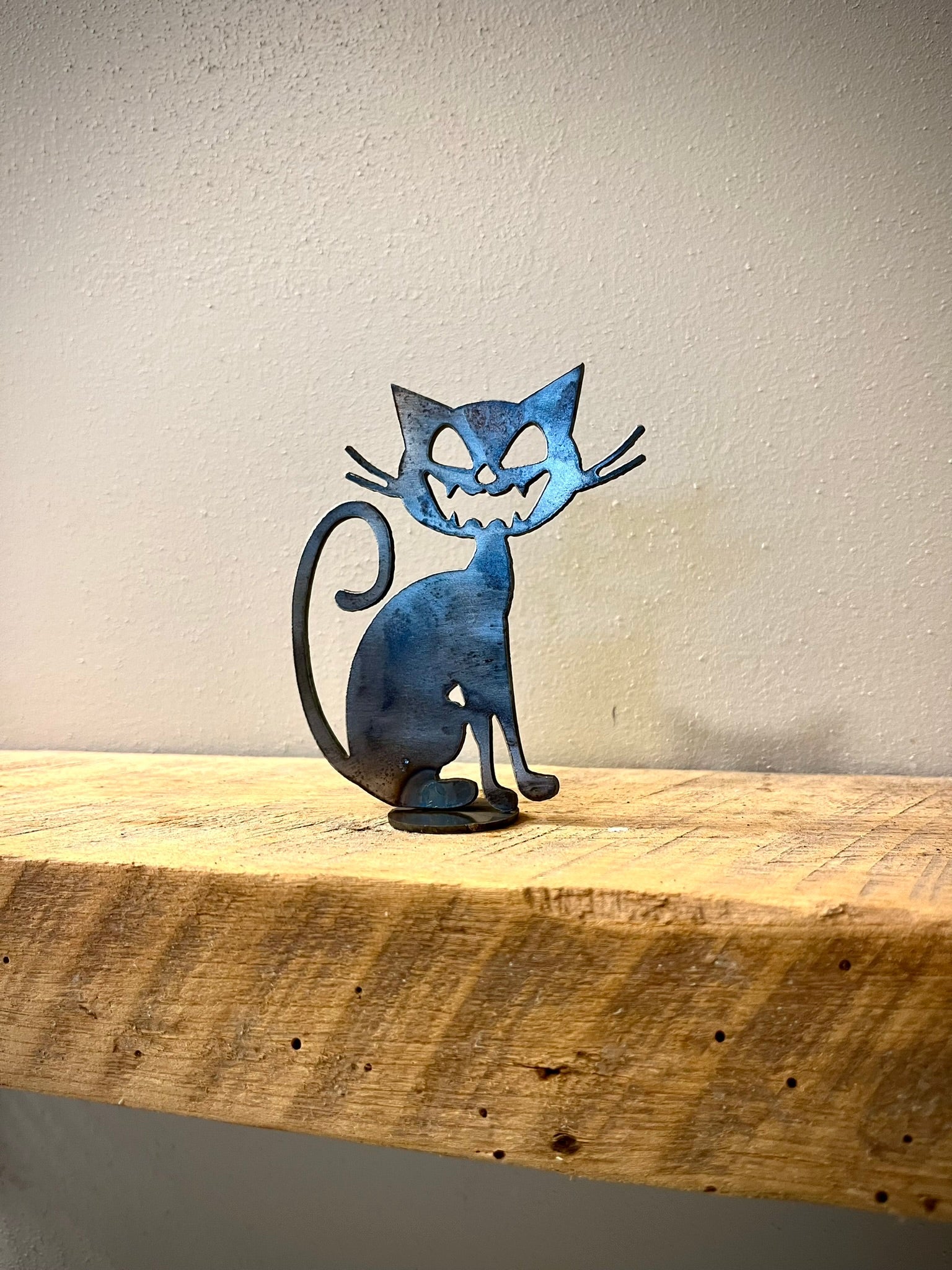 Metal Spooky Cat - Mantel - bird art - bird for mantel - Northern Forge, LLC