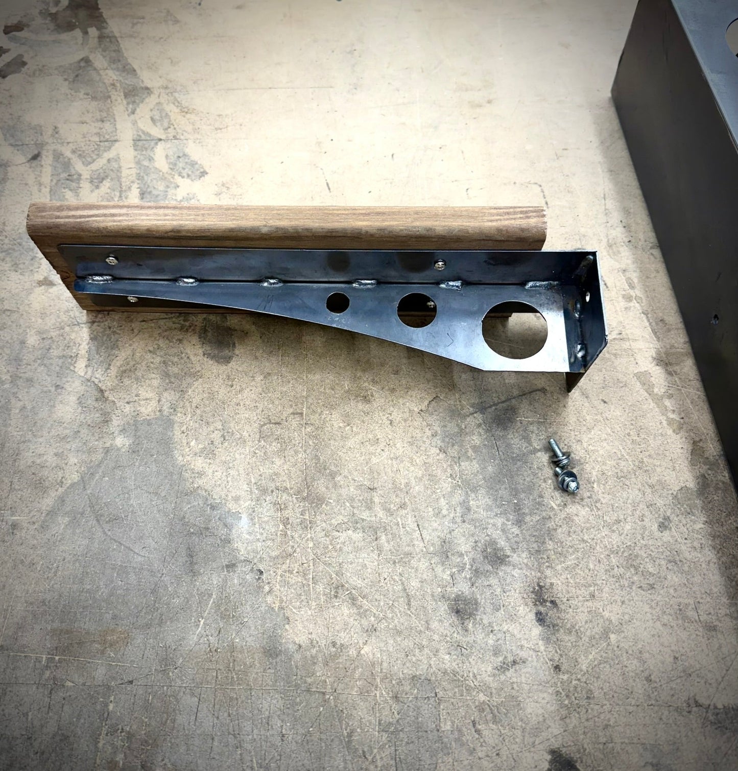 Sentinel Solar Mailbox Post Sleeve - Steel - 48 - inch - 48 - inch address pillar - address - Northern Forge, LLC