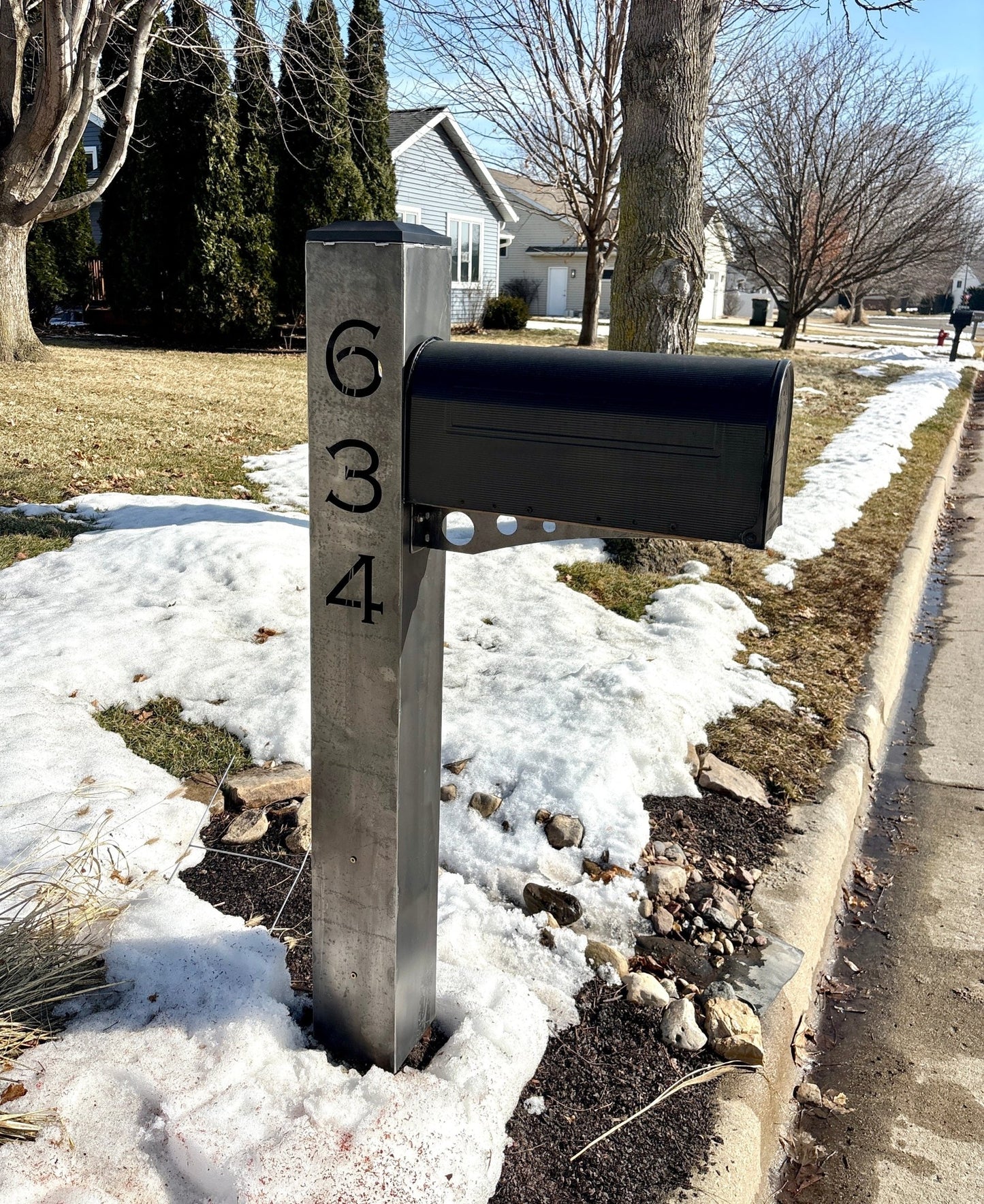 Sentinel Solar Mailbox Post Sleeve - Steel - 48 - inch - 48 - inch address pillar - address - Northern Forge, LLC