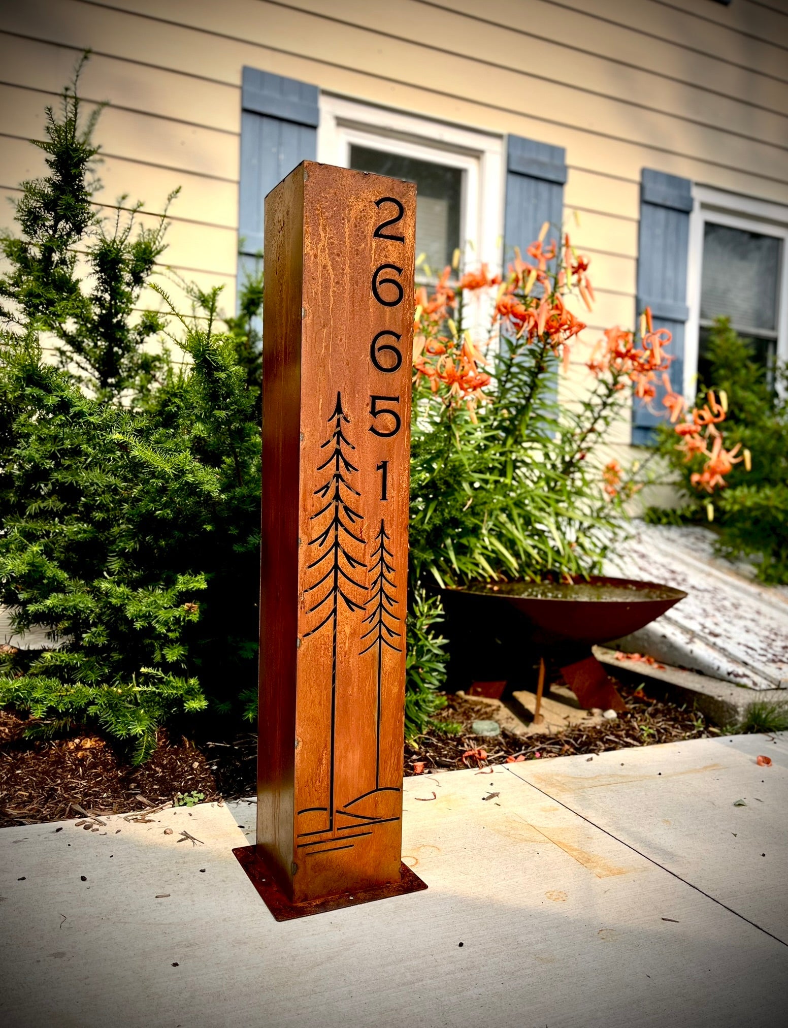 Simple Pine Address Solar Pillar - Steel - 48 - inch address pillar - address - Northern Forge, LLC