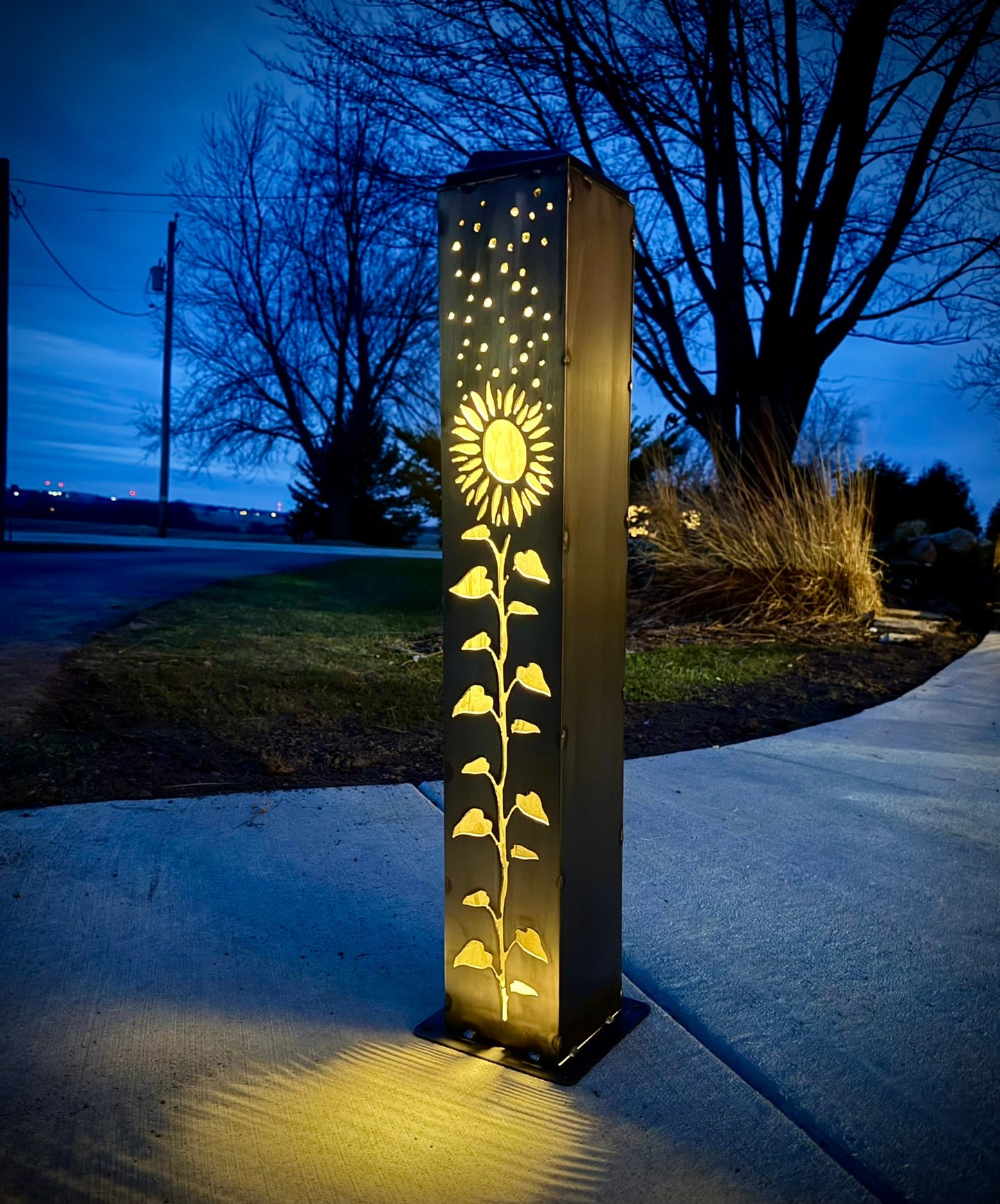XL Square Sunflower Solar Pillar | Multiple Sizes - cabin decor - garden column - Northern Forge, LLC